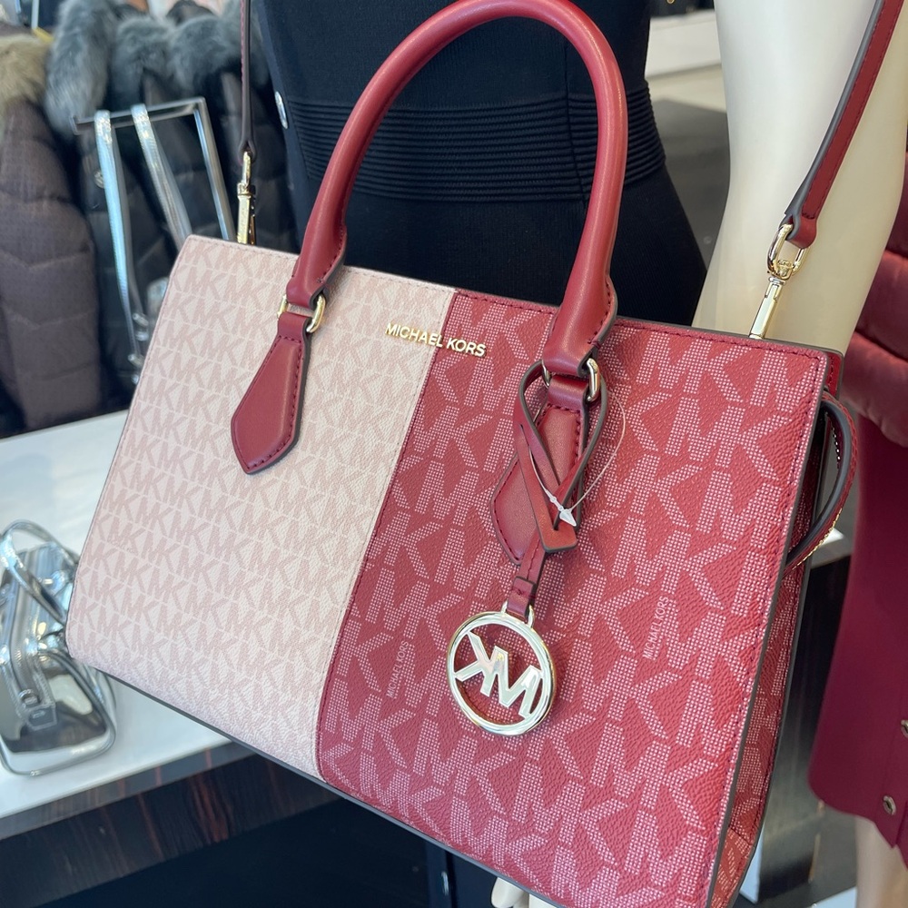 MICHAEL KORS Sheila Medium Two-Tone Metallic Signature Logo Satchel
Cherry Multi - Picture 7 of 16